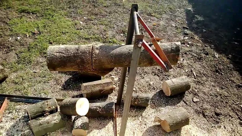 металлический фиксатор